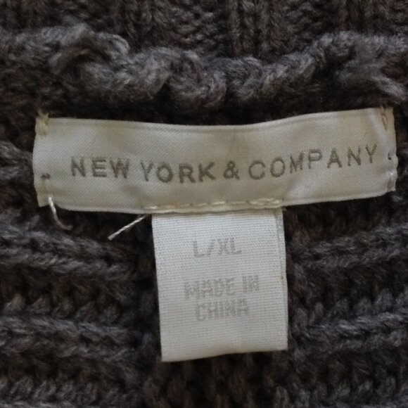 NY & Co; Grey Poncho Black Faux Leather trim, L/XL; Bohemian, Hippie Vibes, cute - Picture 4 of 6